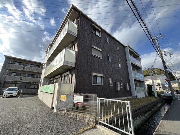 リラフォート 白坂の物件外観写真